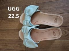 【美品】UGG アグ 厚底 リボン サンダル パステルグリーンのサムネイル