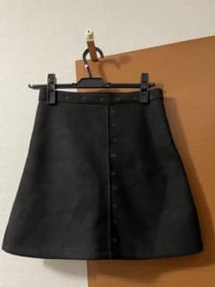 スエードのミニスカートのサムネイル