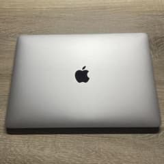 MacBookPro 13インチ 2017モデルのサムネイル