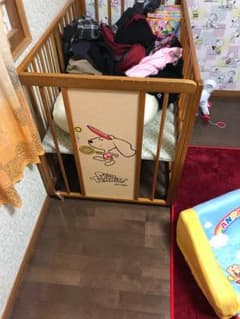 ベビーベッドのサムネイル