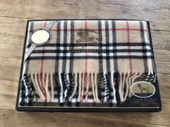 新品　バーバリー　膝掛け　ひざ掛けのサムネイル
