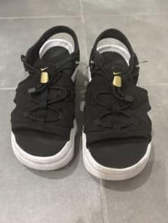 NIKE AIR MAX koko ブラック×ホワイト　24cmのサムネイル