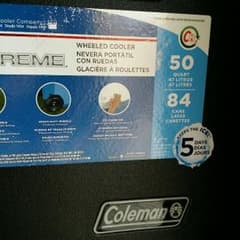 コールマン　エクストリーム 50QT クーラーボックスのサムネイル