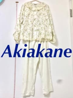 アキアカネ　パジャマ　長袖　レース  セットのサムネイル
