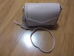 GUショルダーバックのサムネイル