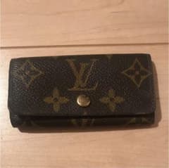 ルイヴィトン キーケースのサムネイル
