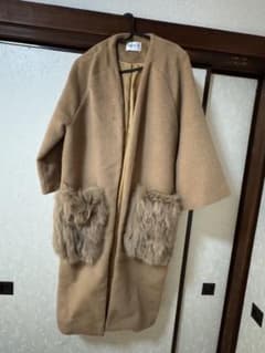 Three 3 ロングコート ファーポケット キャメル M/Lのサムネイル