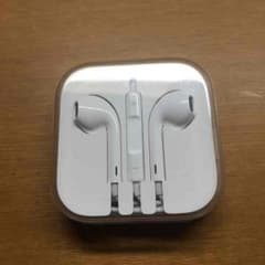 iPhone イヤホンのサムネイル