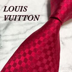 美品 ✨️ルイヴィトン マイクロダミエ ネクタイ 赤 箱 タグ ✨極美品✨ルイヴィトン マイクロダミエ 光沢ピカピカ レッド ネクタイ