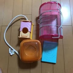 ハムスター飼育用品のサムネイル