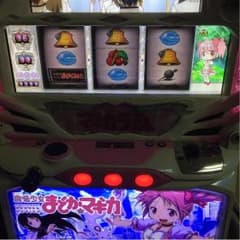 魔法少女まどか☆マギカ パチスロ実機のサムネイル