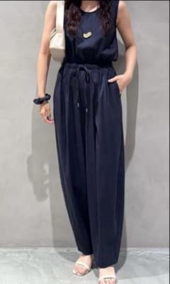 8/15まで conte☆新品ウエストギャザー オールインワンネイビー 8/15まで conte☆新品ウエストギャザー オールインワンネイビー - メルカリ