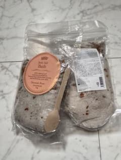 【未使用】SHAHRAM バスソルト　ダマスクローズ　1kg 2個セットのサムネイル