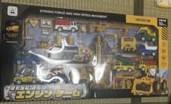 新品・未開封　はたらくまちのエンジンチーム　トミカサイズの車両等のサムネイル