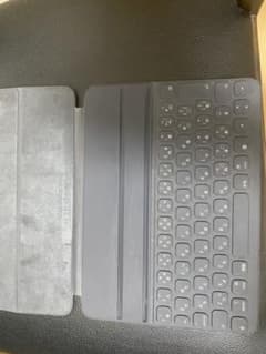 APPLE 11 INCH IPAD PRO SMART KEYBOARD F…のサムネイル