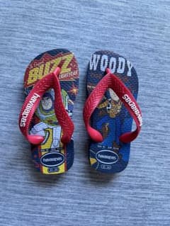 新品　havaianas ビーチサンダル　トイストーリーコラボのサムネイル