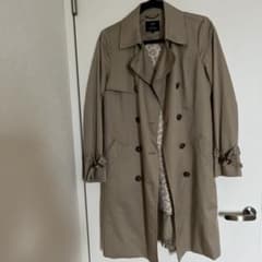 23区　トレンチコートのサムネイル