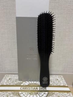 Inborn インボーン スカルプ ブラシ - メルカリ