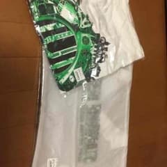 UVERworld 京セラグッズのサムネイル