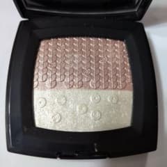 CHANEL DUO LUMIERE フェイスパウダー 限定品のサムネイル