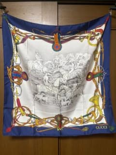 Jasmine様専用▼GUCCI(グッチ) 大判スカーフ２枚▲シルク100%のサムネイル