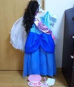 シンデレラ ドレスのサムネイル