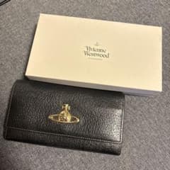 【比較的美品】Vivienne Westwood ブラック長財布のサムネイル