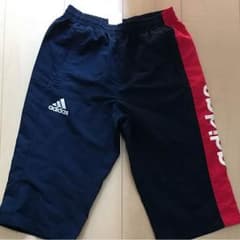 アディダスハーフパンツのサムネイル