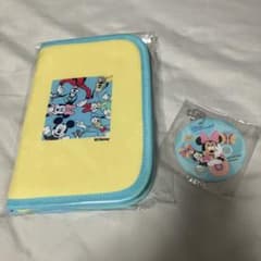 Disney 母子手帳ケース World Family マタニティマークのサムネイル