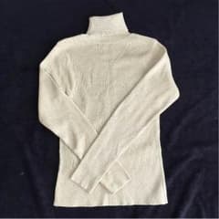 ハイネック ゴールドラメ入りのサムネイル