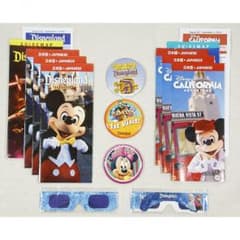 カリフォルニア・ディズニー日本語ガイド　缶バッジ　ホロスペックめがね　etcのサムネイル