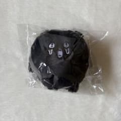 E賞　おかおマスコットバッジ　もぐらコロッケ／泣のサムネイル
