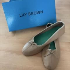 【美品】LILY BROWN フラットシューズ バレエシューズ　Lサイズのサムネイル