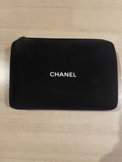 CHANEL ノベルティポーチのサムネイル