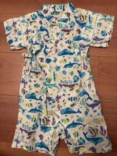 ベビー甚平 ロンパース 魚柄 80cm イルカ　クジラ　ampersandのサムネイル