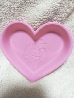 Lucky Spoon ハート型　皿　 ピンクのサムネイル