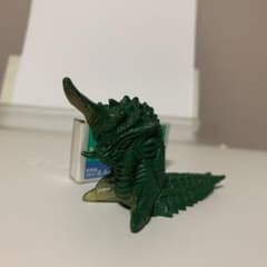 ◆ゴジラ◆怪獣 バトラ幼虫フィギュア　ソフビのサムネイル