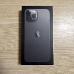 Apple iPhone 13promaxグラファイト 本体のサムネイル
