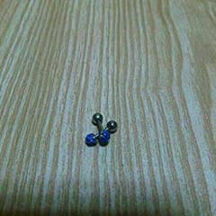 軟骨ピアス…ブルー4㍉ボール2点セットのサムネイル