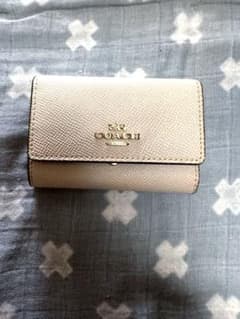 [中古]COACH ホワイト　レザー キーケースのサムネイル