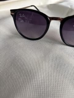 Ray-Ban サングラス ブラック×ゴールド