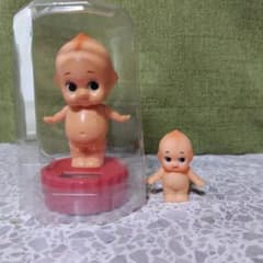 キューピー人形　ソーラー　ゆらゆらのサムネイル