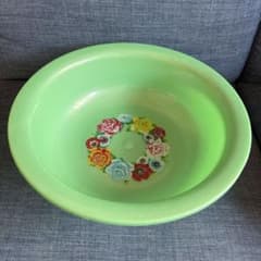 昭和レトロポップ 大きめ洗面器 花柄 湯桶 たらい 洗い桶 タライ 緑