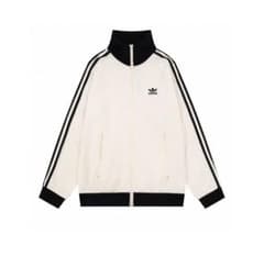 adidas男女兼用トラックジャケットのサムネイル