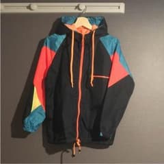 【値下げ】ナイロンパーカーのサムネイル