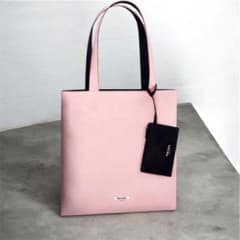 PRADA beauty ノベルティ bag - メルカリ