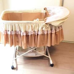 ゆりかご ベビーベッドのサムネイル