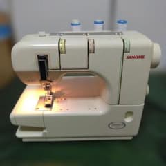 JANOME Tornado 3 本カバーステッチ795型。 JANOME Tornado 3 本カバーステッチ795型。 - メルカリ