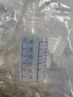 新品未使用　完全未開封　投薬瓶 30ml １２０本のサムネイル