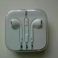 Apple純正イヤホンのサムネイル